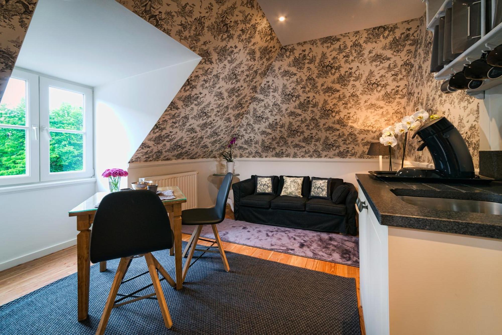 Canalside House - Luxury Guesthouse Brugge Bagian luar foto